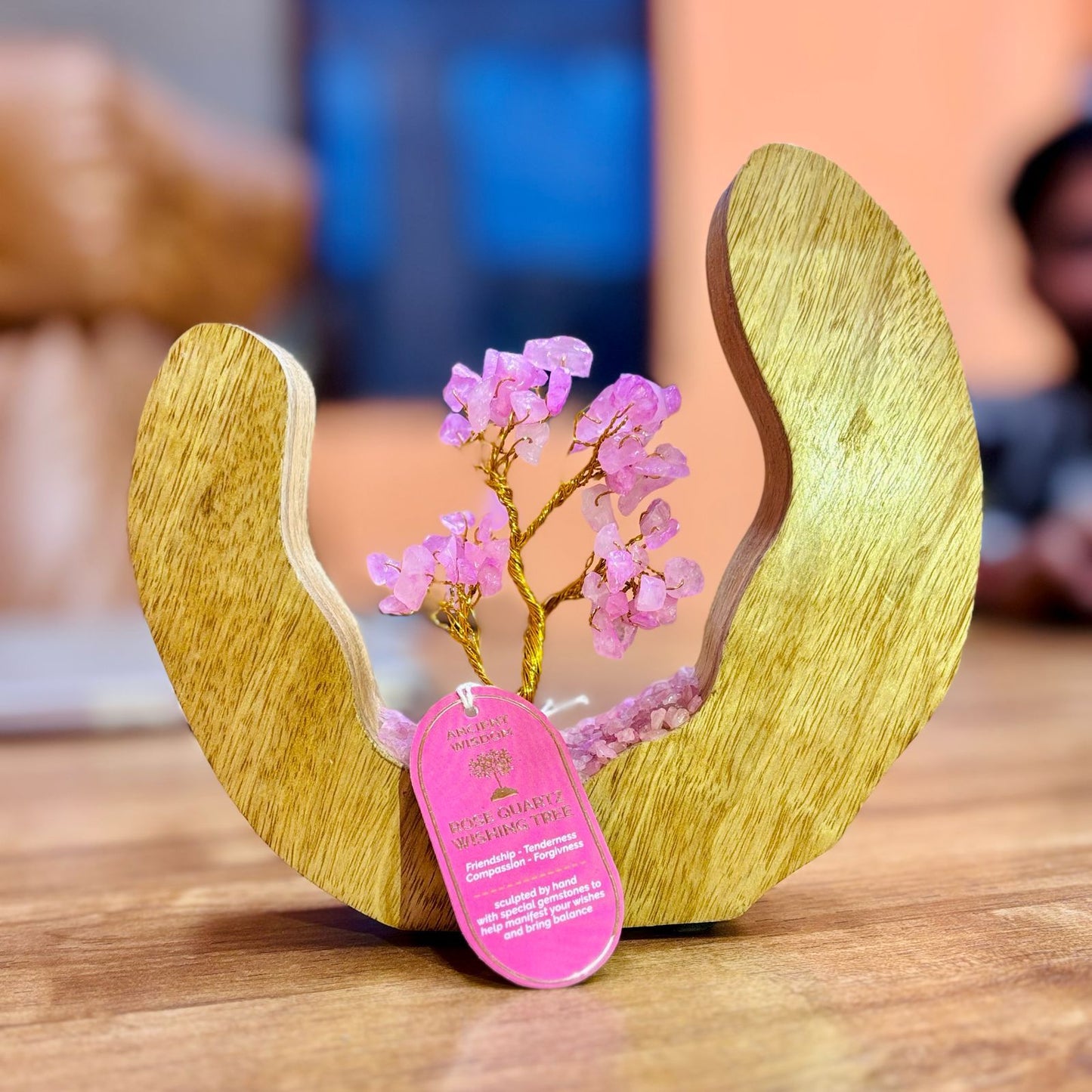 Jardín de Árboles de Piedras Preciosas - Anillo Abierto de Madera de Mango - Cuarzo Rosa - 60 Piedras Chipadas